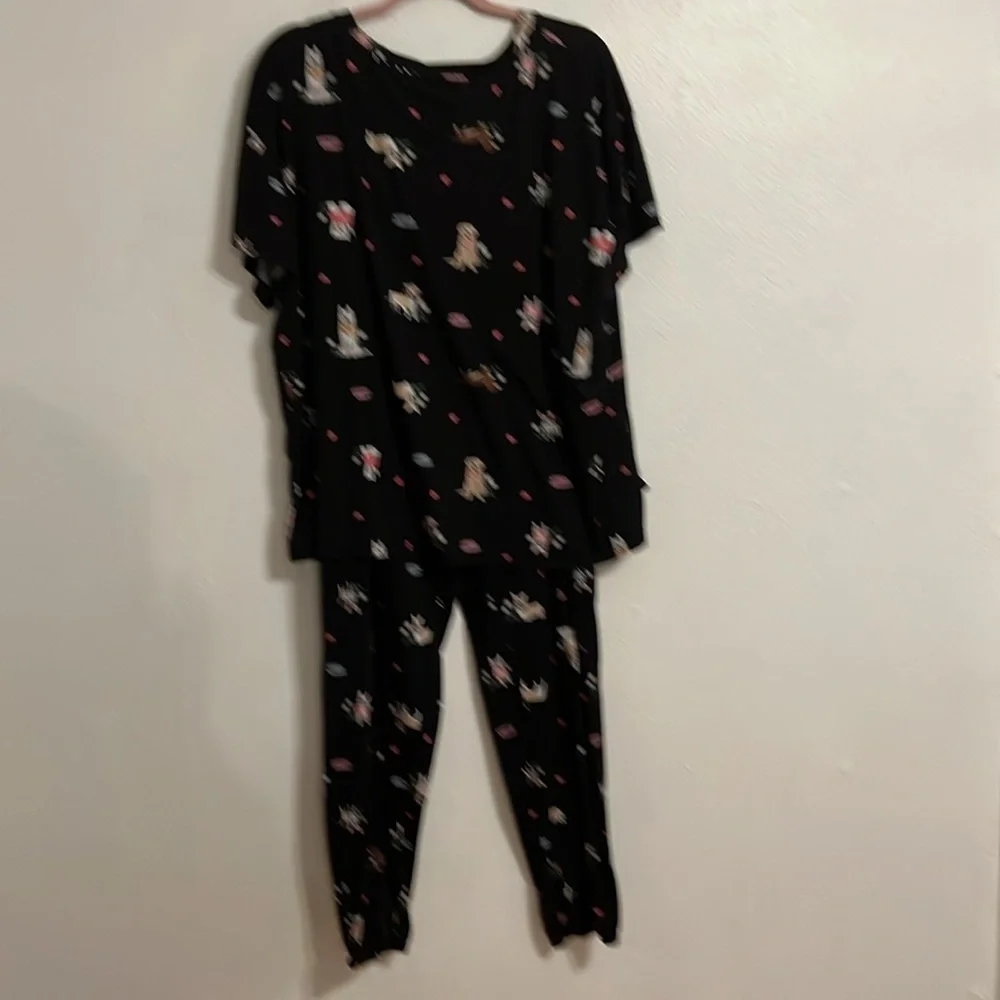 VTG Joyspun Size 2X Short Sleeve Black With All over Dogs Print PJ Set